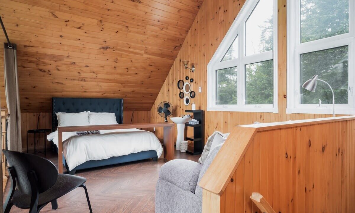 Photo of Bedroom in Chertsey