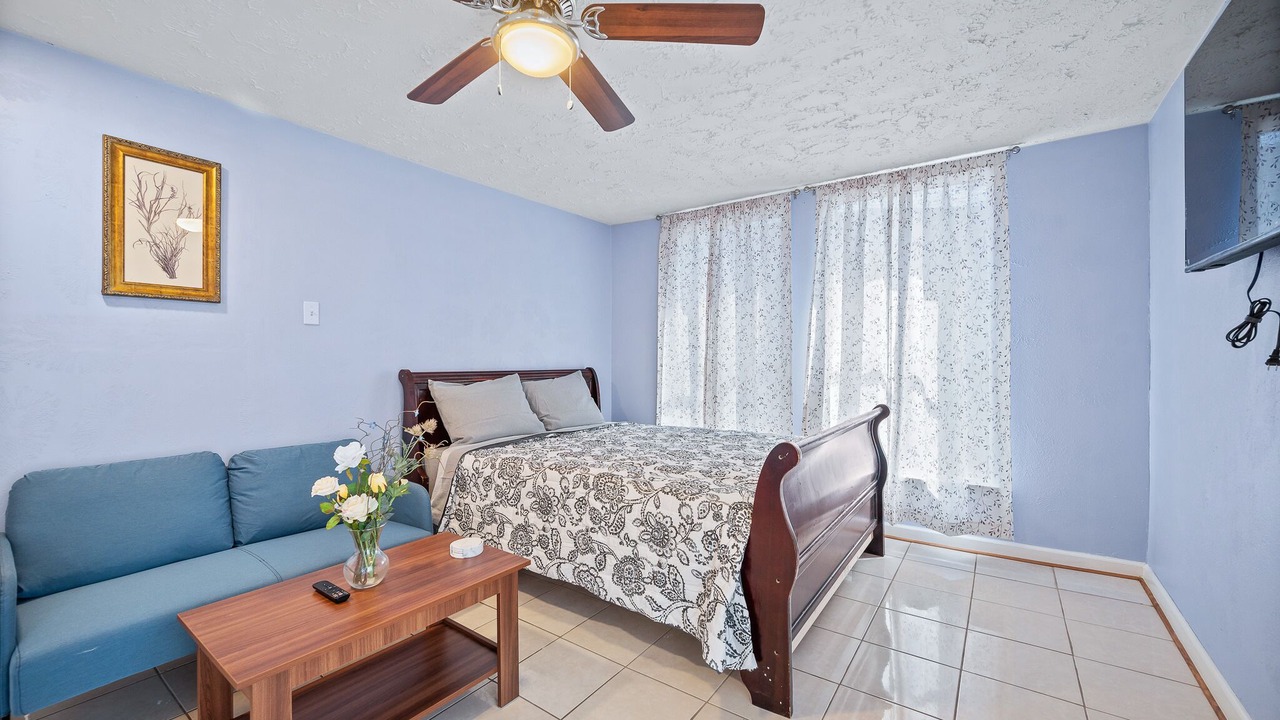 Photo of Bedroom in Barker