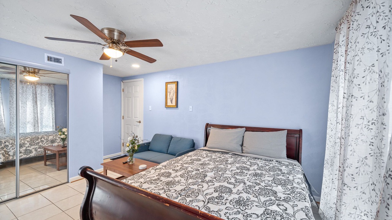 Photo of Bedroom in Barker