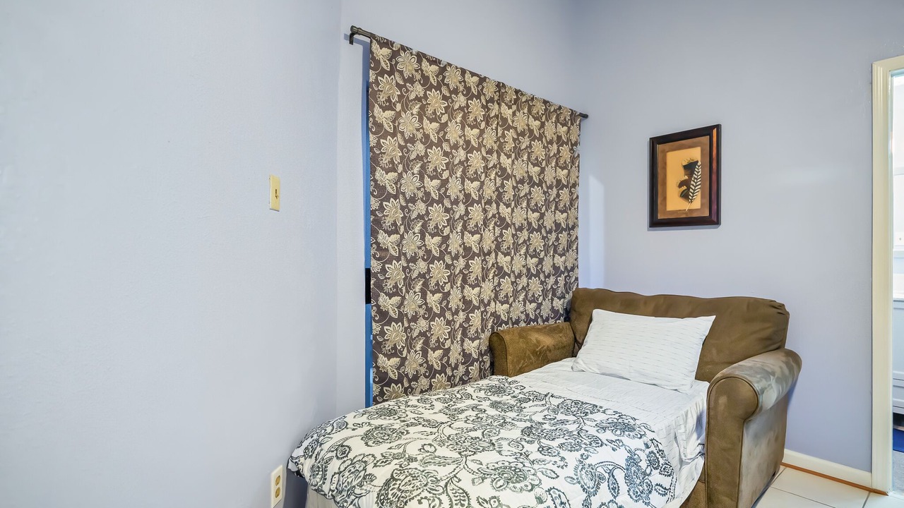 Photo of Bedroom in Barker