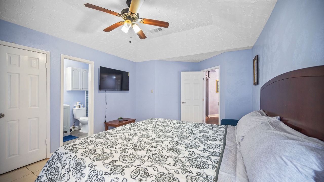 Photo of Bedroom in Barker
