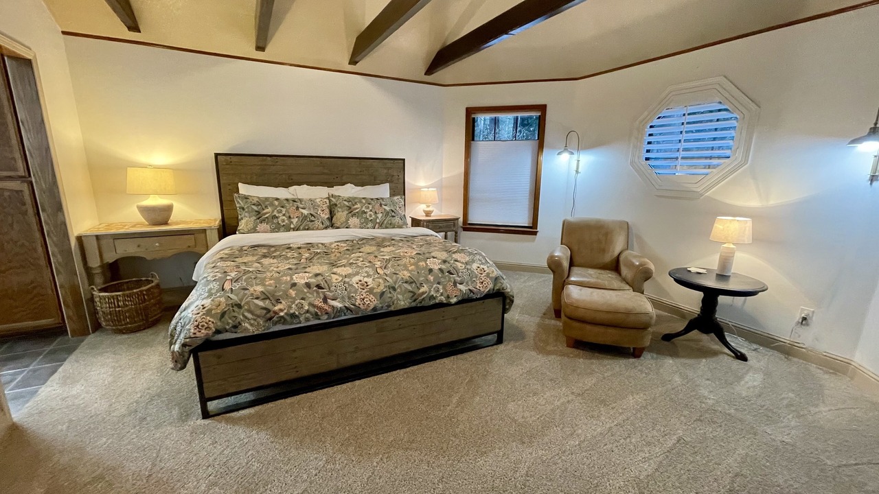 Photo of Bedroom in Nevada City