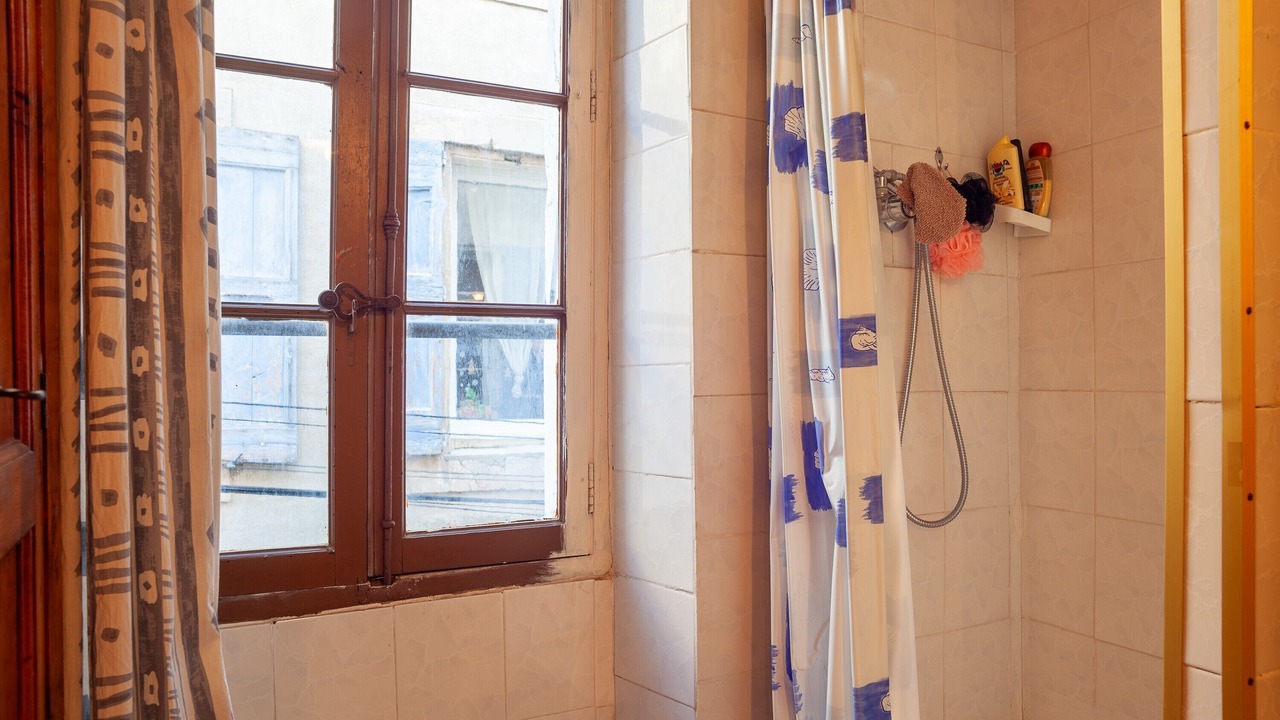 Photo of Bathroom in Sigean