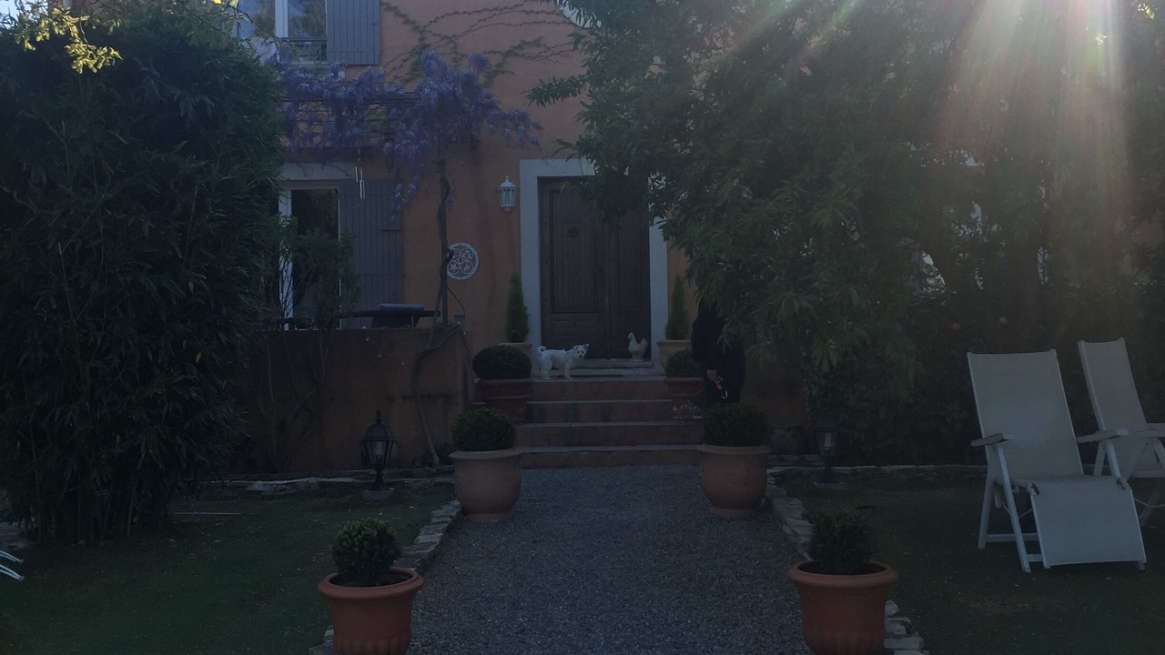 Photo of Outdoor in Saint-Saturnin-les-Avignon