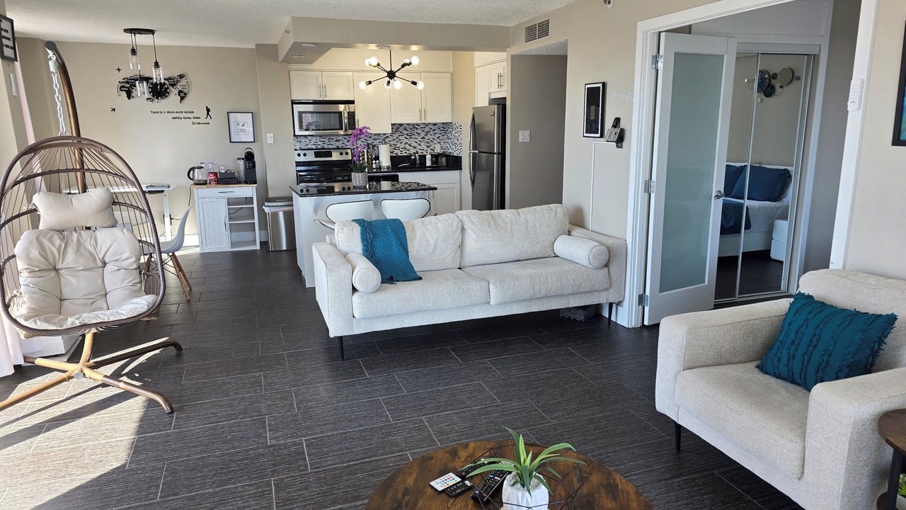 Photo of Livingroom in Saskatoon Downtown
