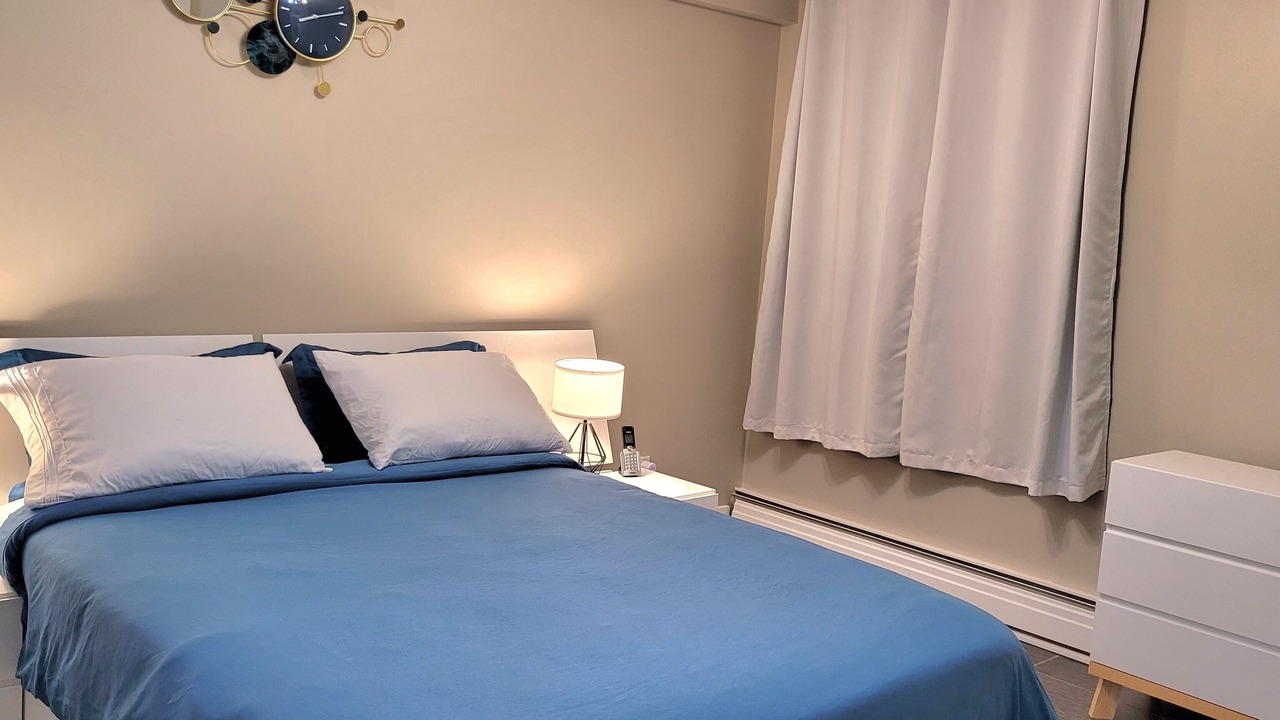 Photo of Bedroom in Saskatoon Downtown