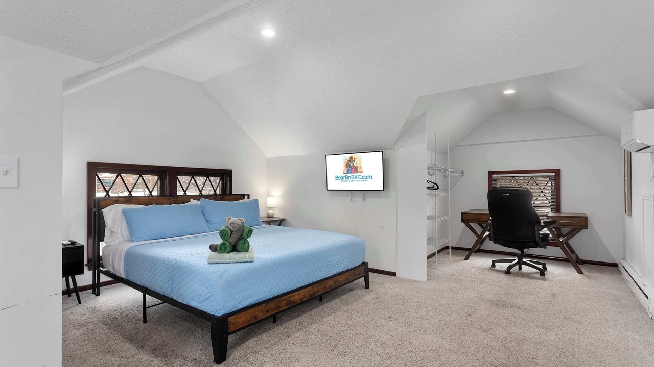 Photo of Bedroom in Olathe