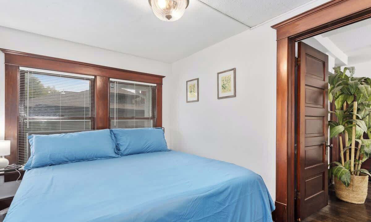 Photo of Bedroom in Olathe