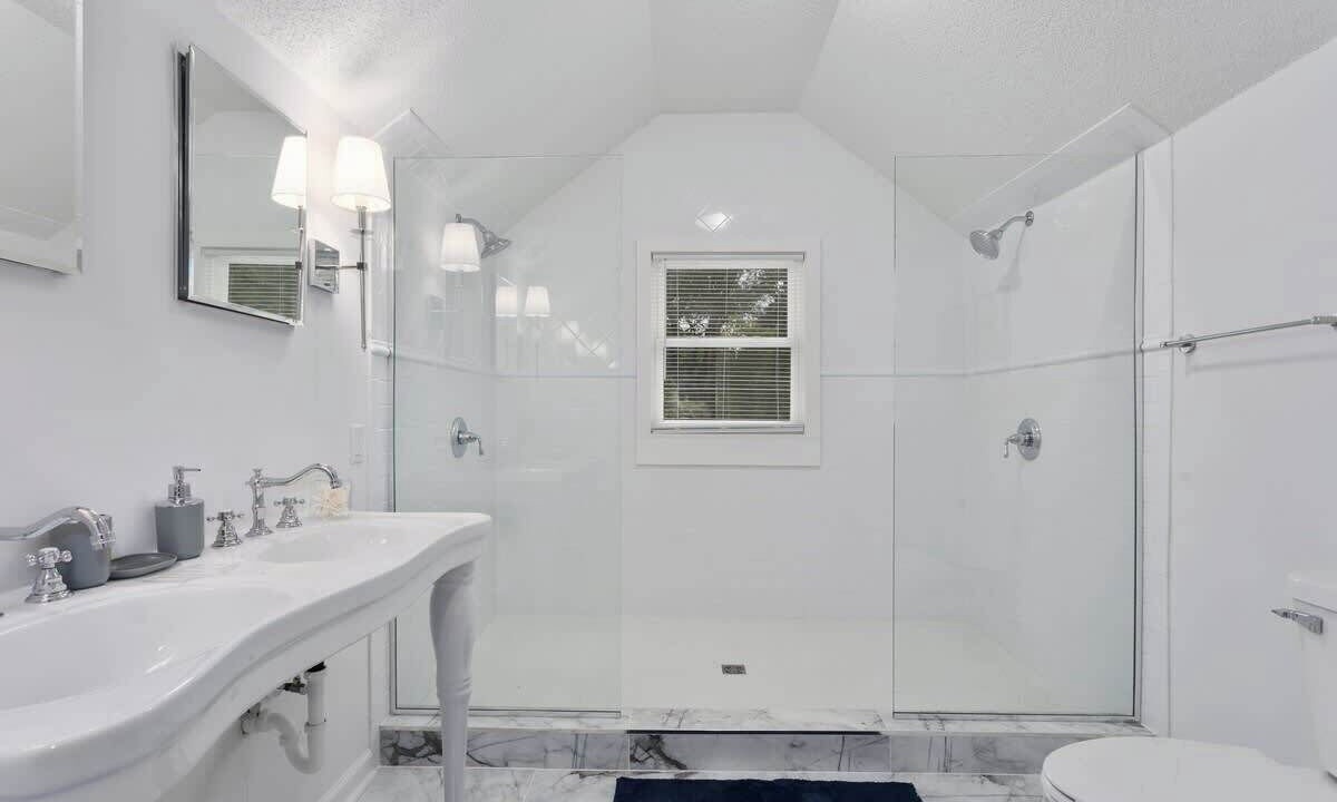 Photo of Bathroom in Olathe