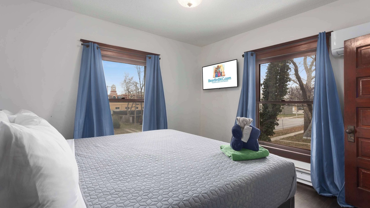 Photo of Bedroom in Olathe