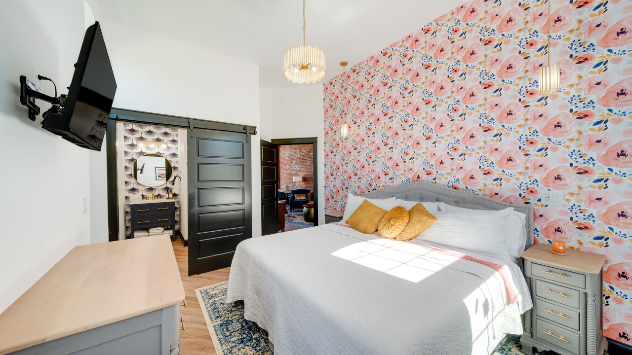 Photo of Bedroom in Biggsville
