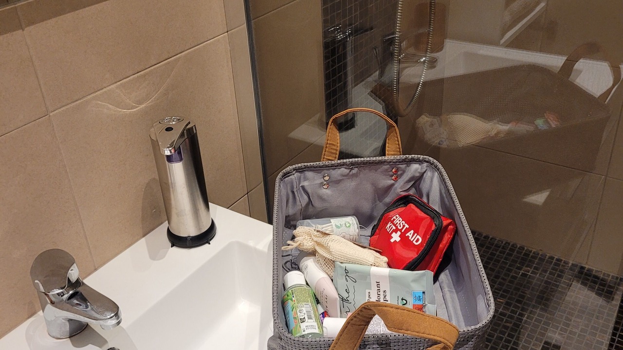 Photo of Bathroom in Republique–Point-du-Jour