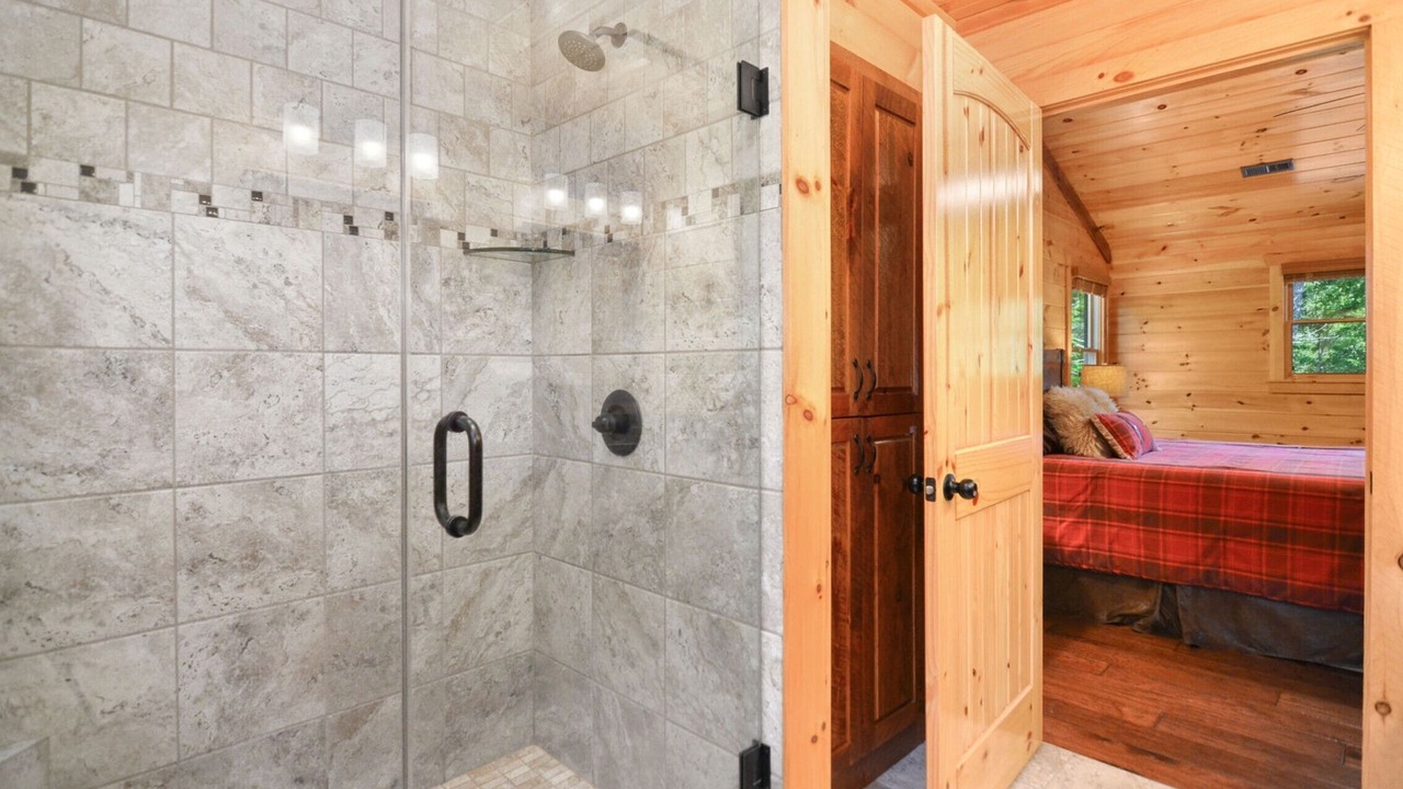 Photo of Bathroom in Aska