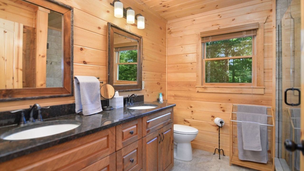 Photo of Bathroom in Aska