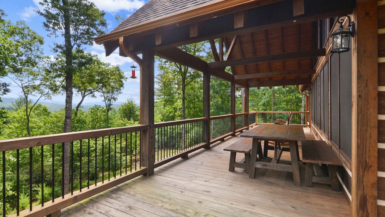 Photo of Outdoor in Aska