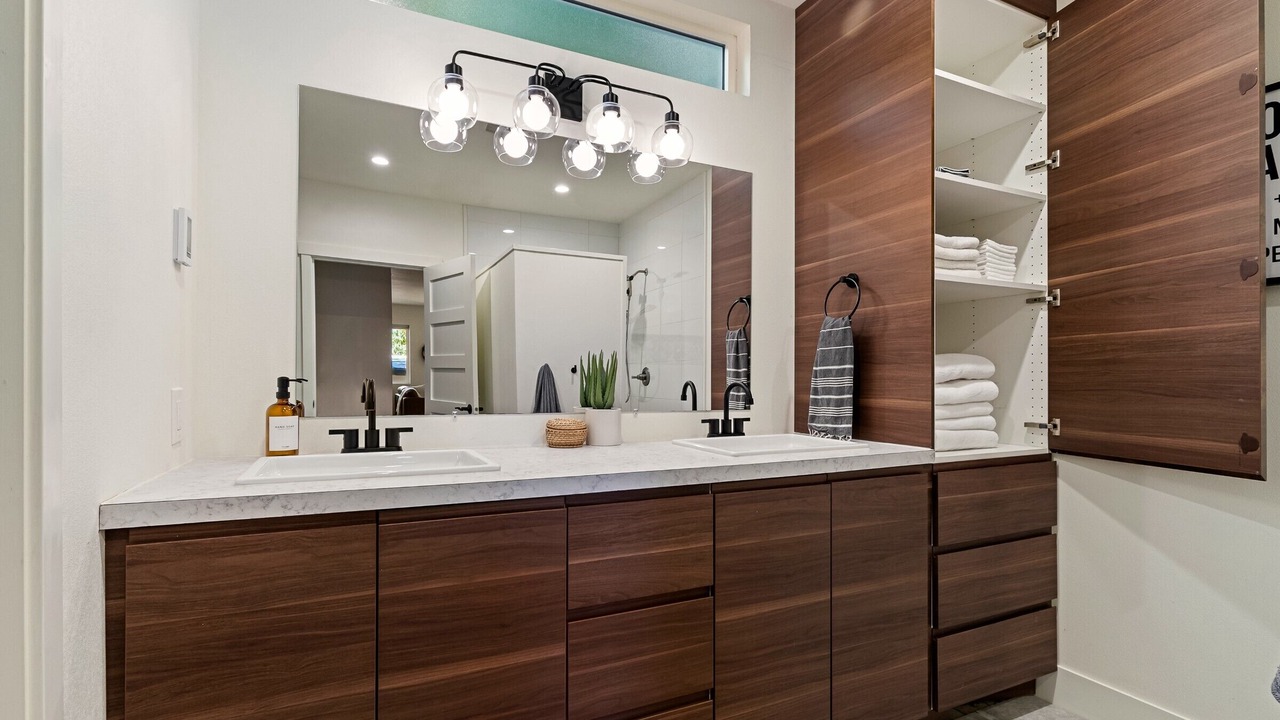 Photo of Bathroom in Sedro-Woolley