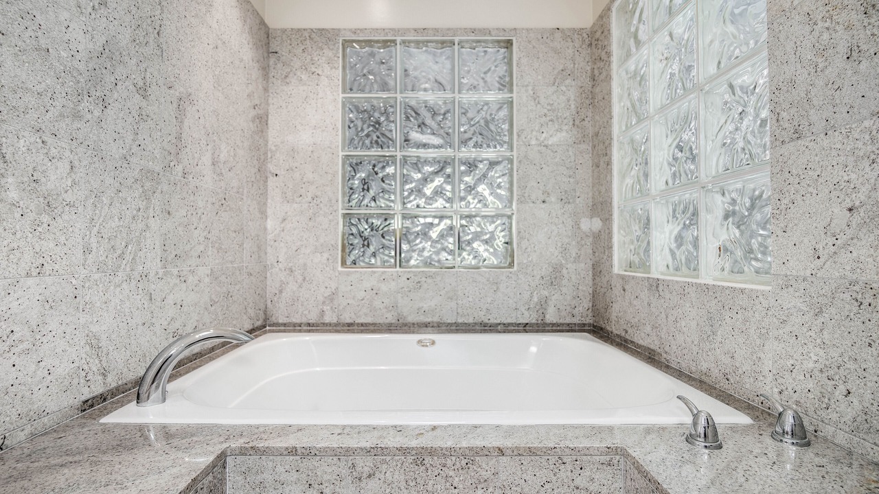 Photo of Bathroom in Kalama Tract