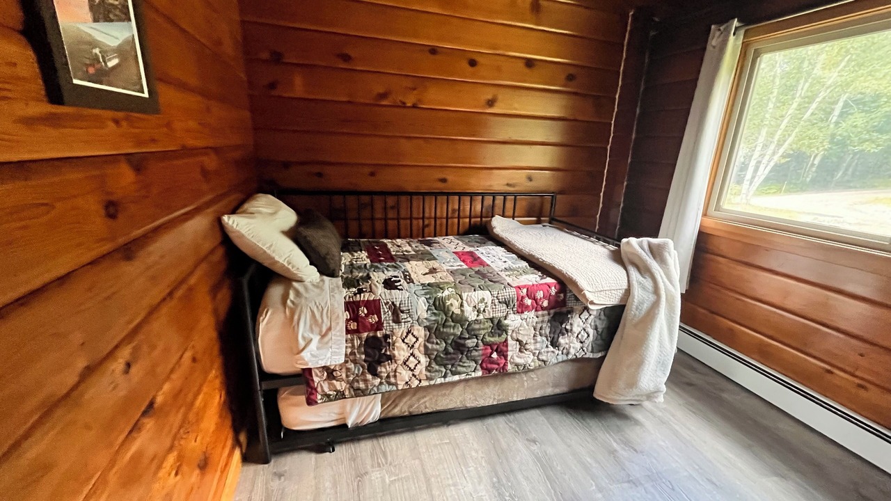 Photo of Bedroom in White Mountains