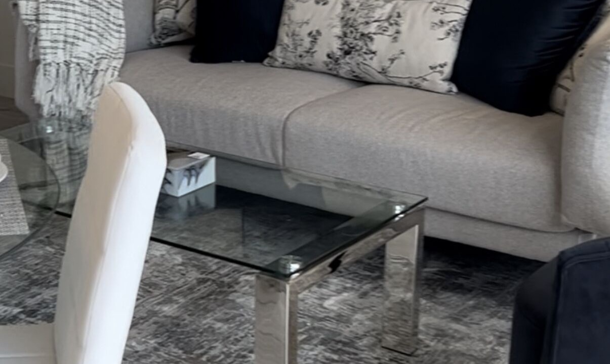 Photo of Livingroom in Leslieville