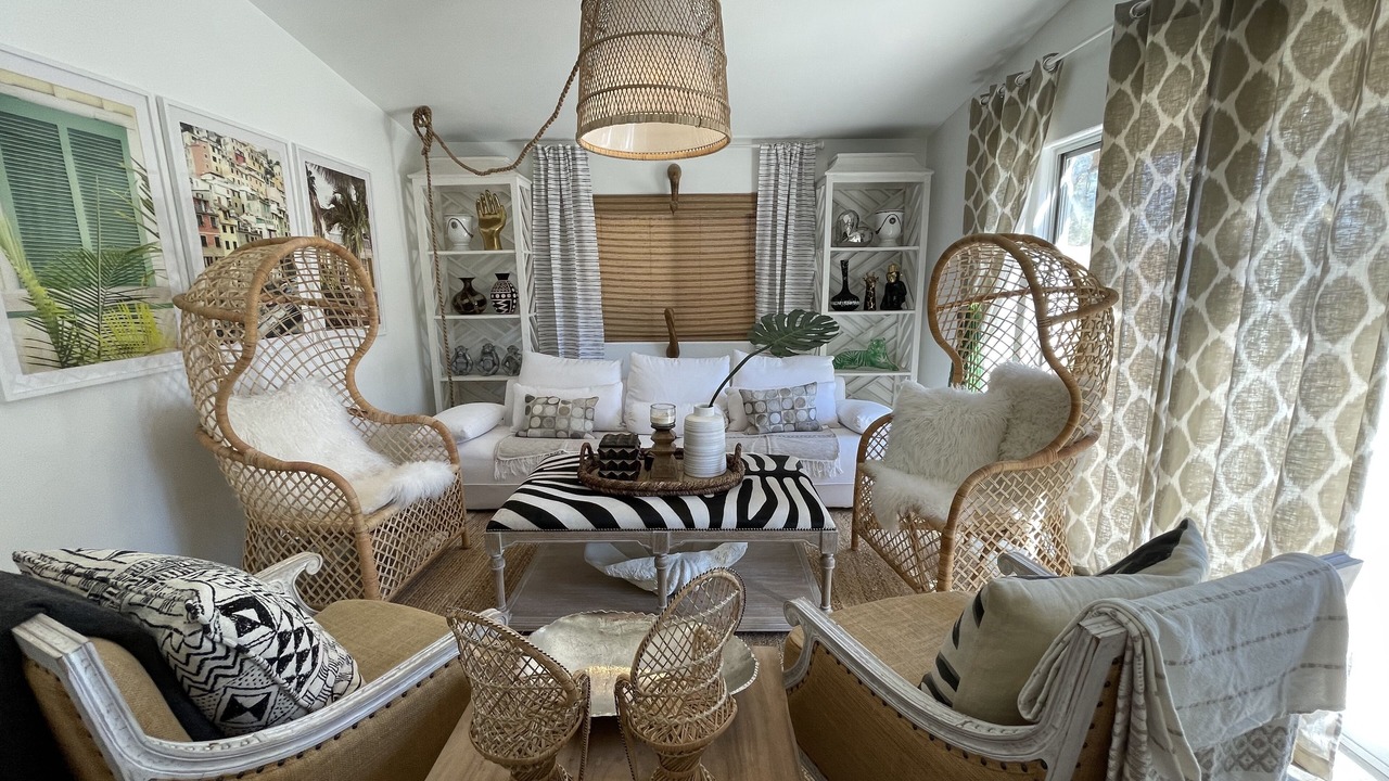 Photo of Livingroom in Cathedral City Cove
