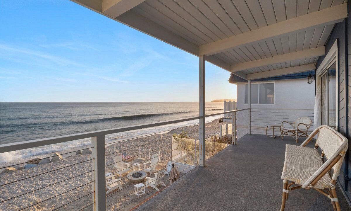 Photo of Patio Balcony in Capistrano Beach