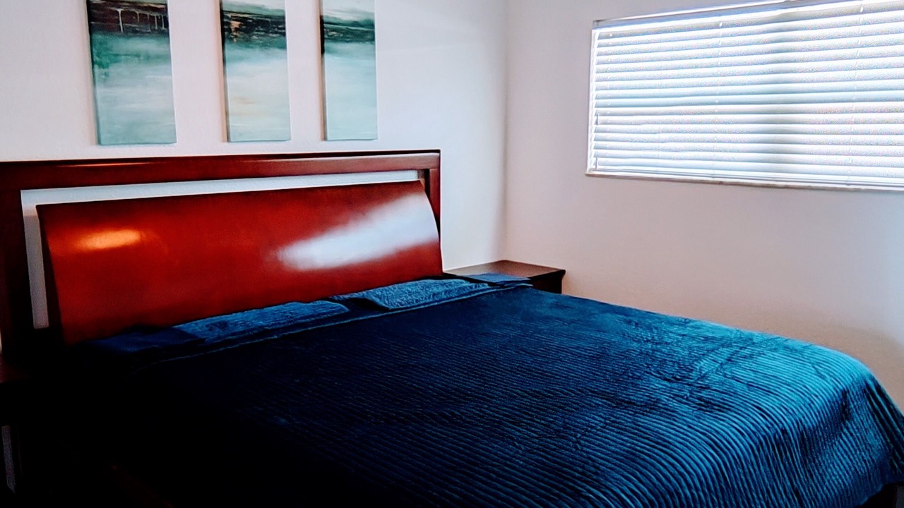 Photo of Bedroom in Capri Isle