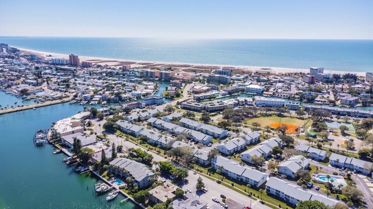 Photo of Outdoor in Capri Isle