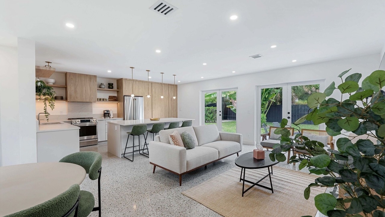 Photo of Livingroom in Old Northwood