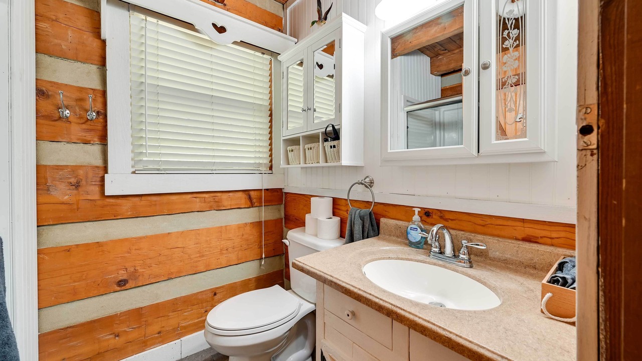 Photo of Bathroom in Mammoth Cave