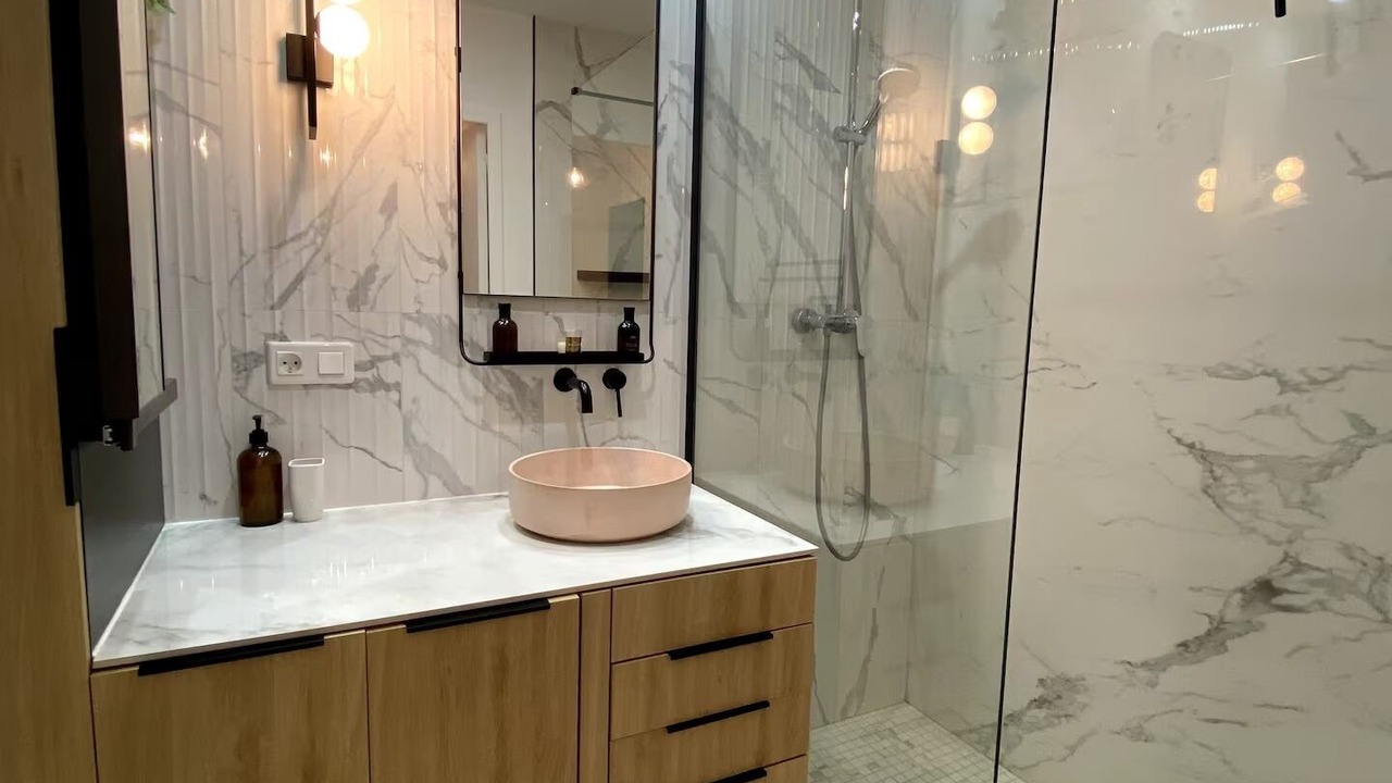 Photo of Bathroom in Yves Farge - Le Fleuve