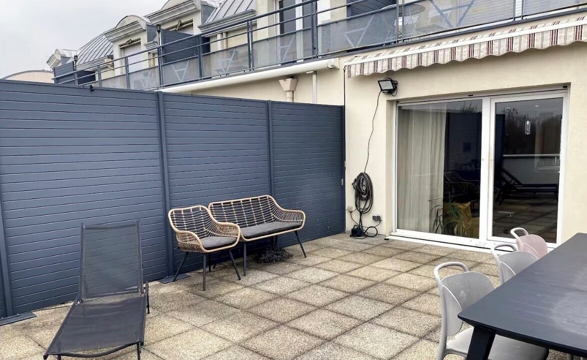 Photo of Outdoor in Yves Farge - Le Fleuve