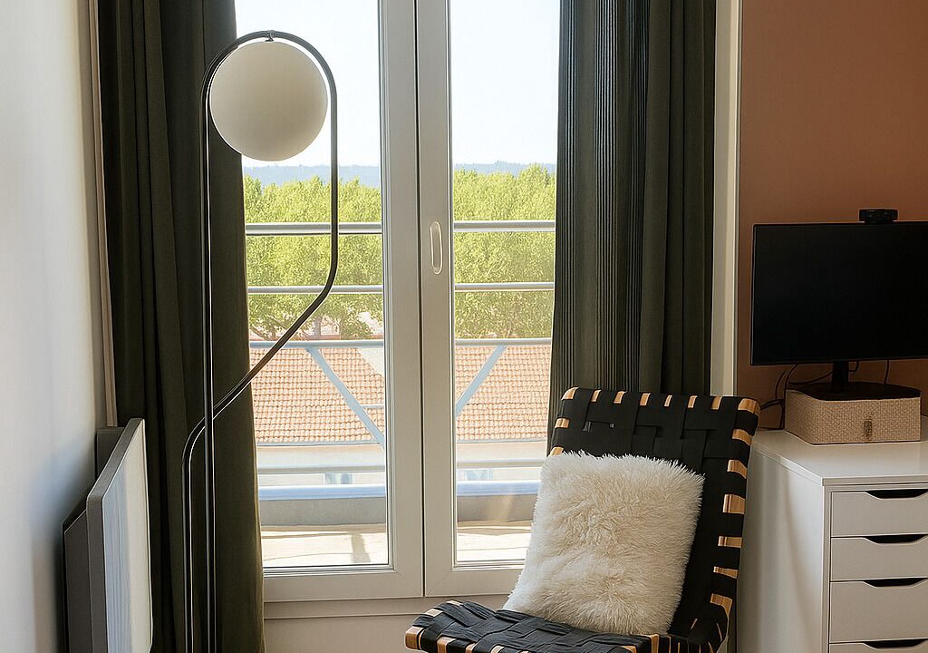 Photo of Bedroom in Yves Farge - Le Fleuve