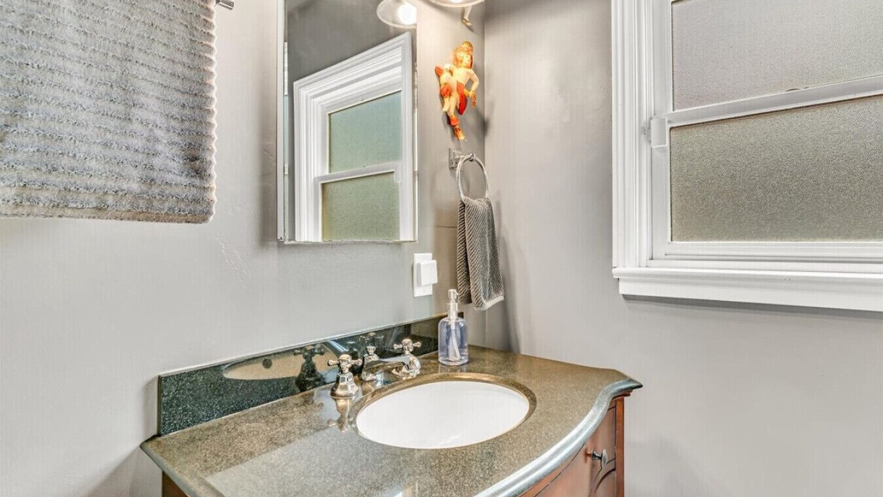 Photo of Bathroom in Feldman's