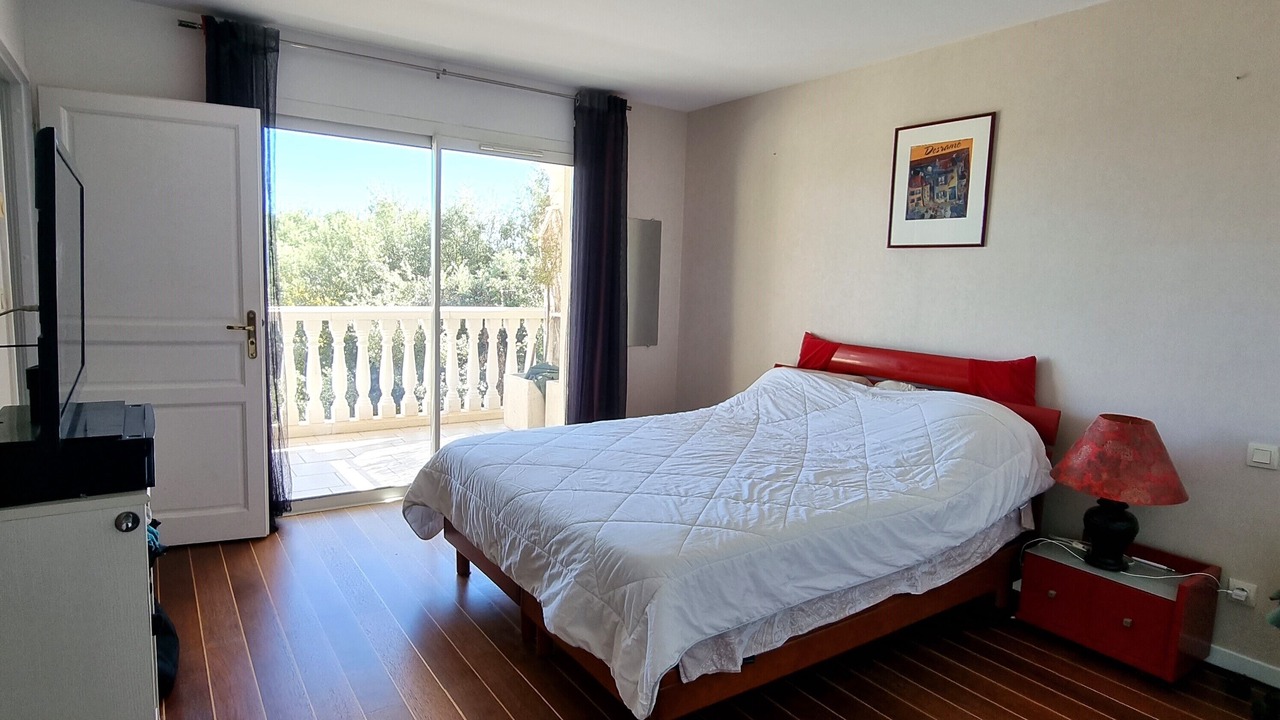 Photo of Bedroom in Ayguesvives