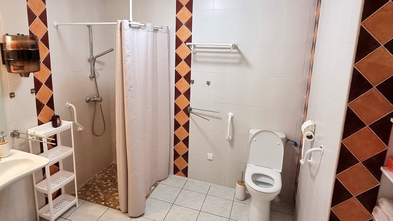 Photo of Bathroom in Ayguesvives