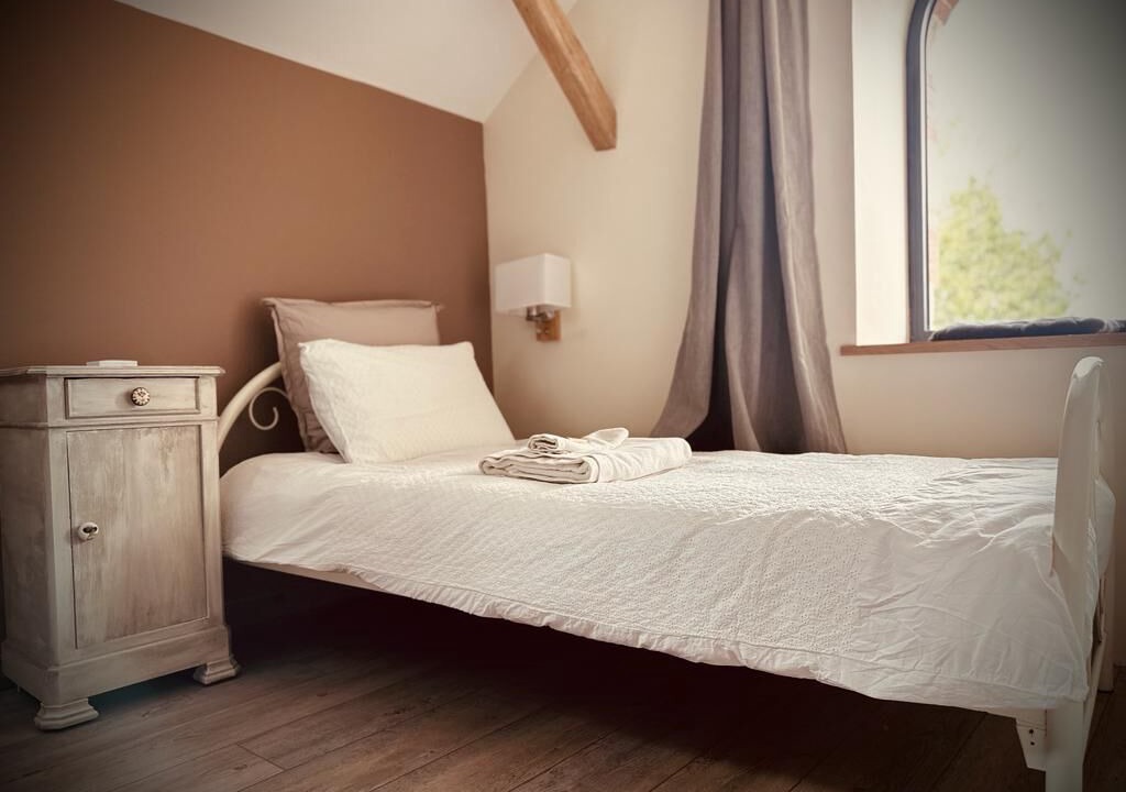 Photo of Bedroom in Saint-Lambert-la-Potherie