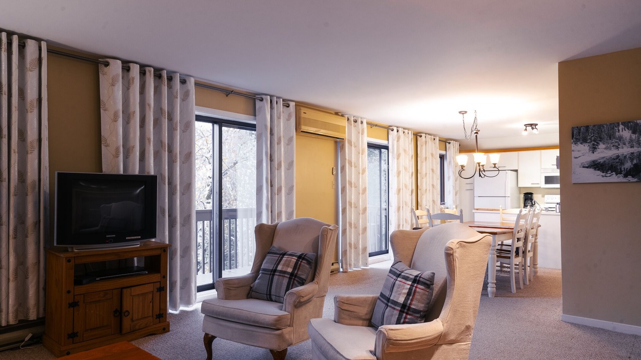 Photo of Livingroom in Saint-Faustin-Lac-Carre