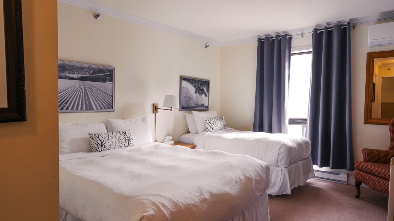Photo of Bedroom in Saint-Faustin-Lac-Carre