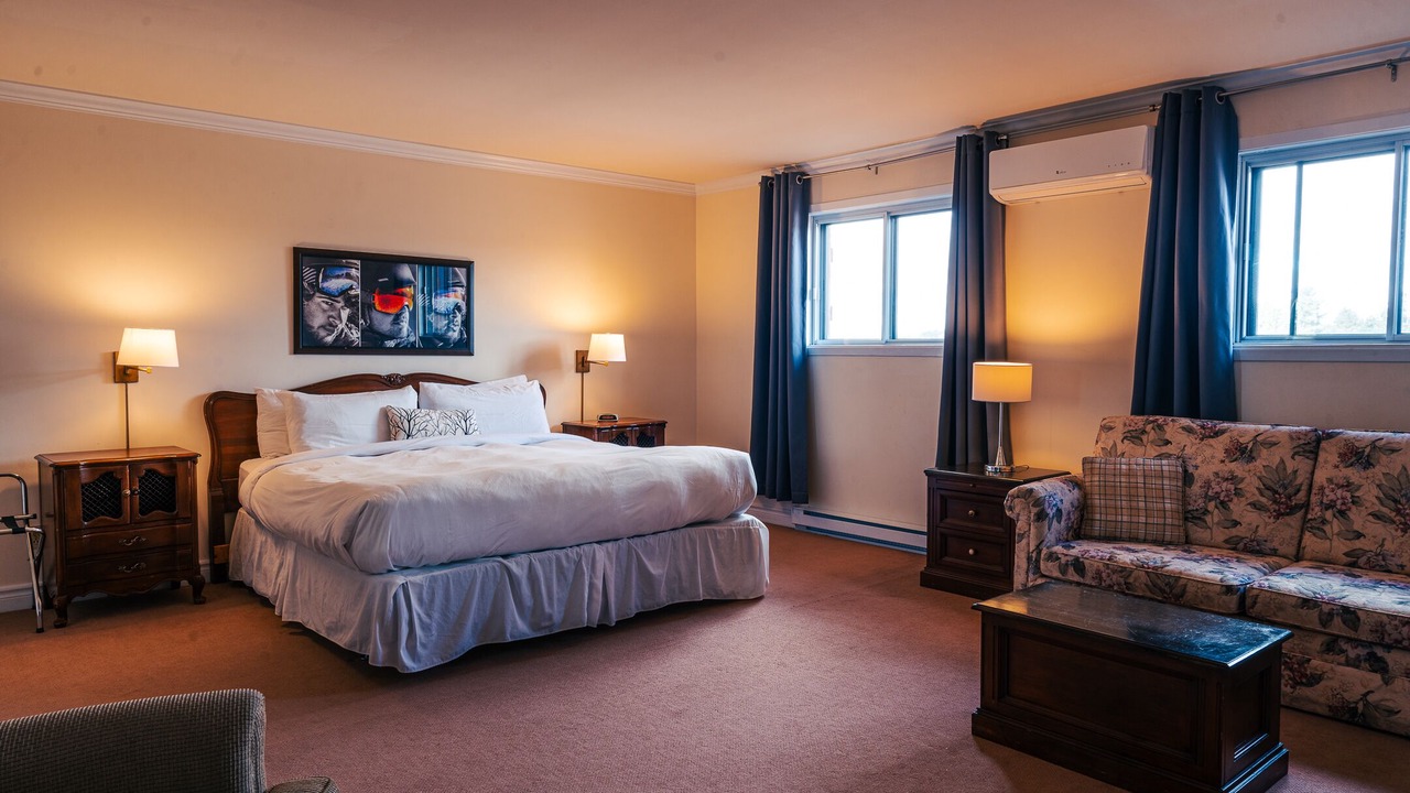 Photo of Bedroom in Saint-Faustin-Lac-Carre