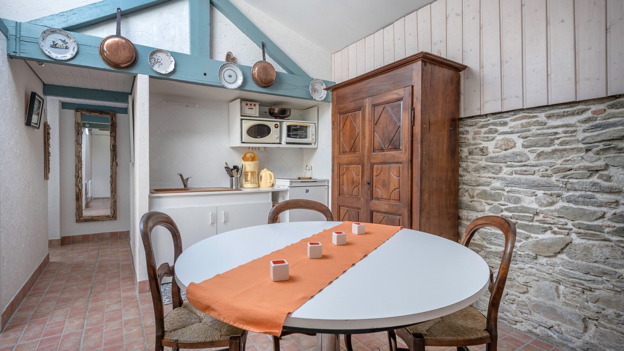 Photo of Livingroom in Prefailles