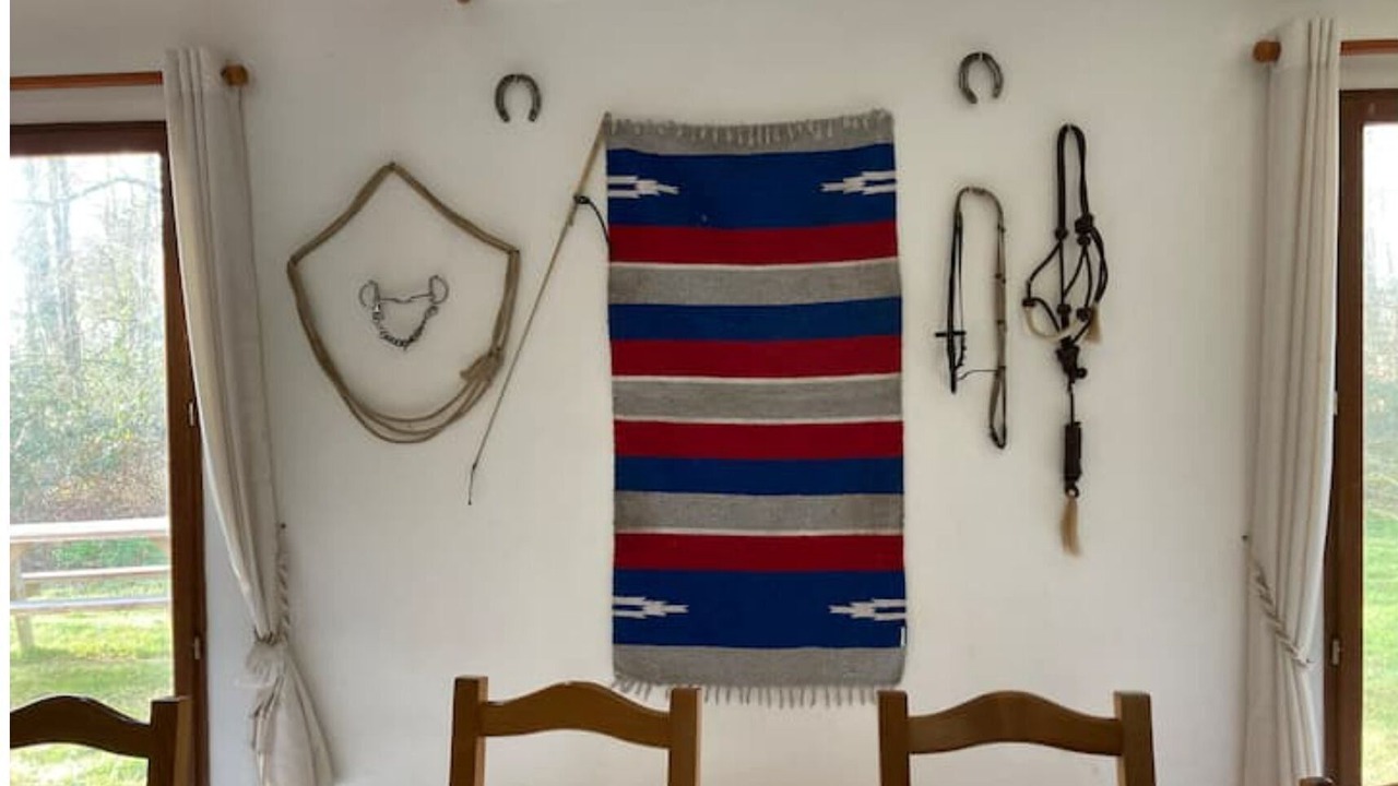 Photo of Others in Rue