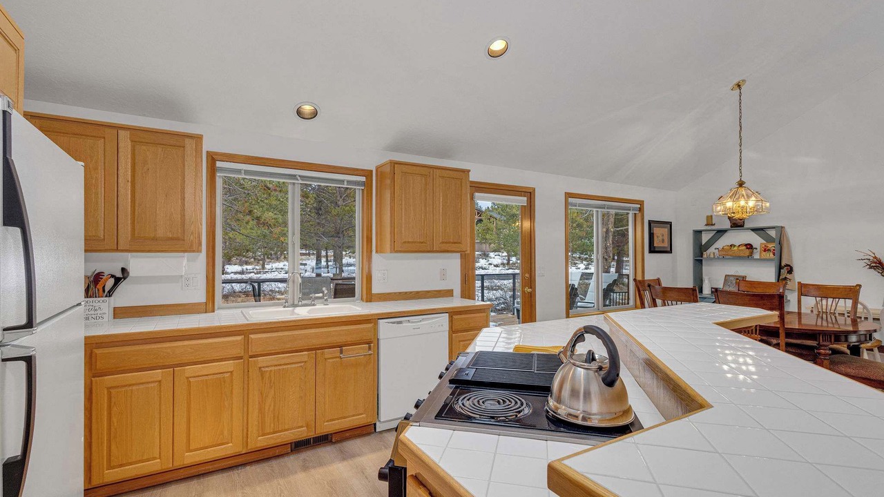 Photo of Kitchen in Sunriver