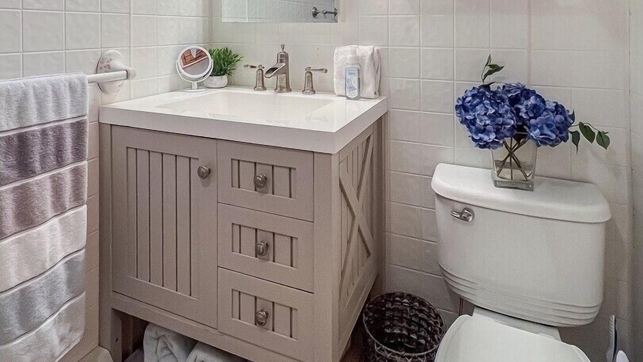 Photo of Bathroom in Town of Webb