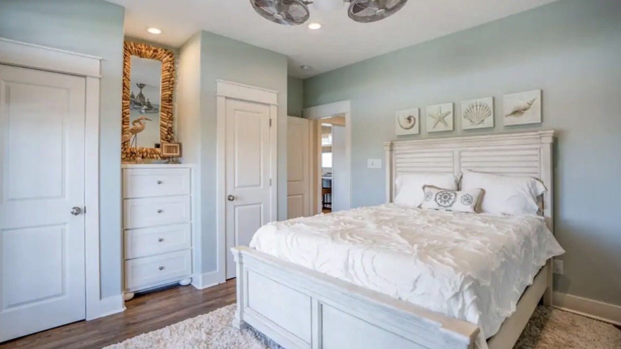 Photo of Bedroom in Port Bolivar