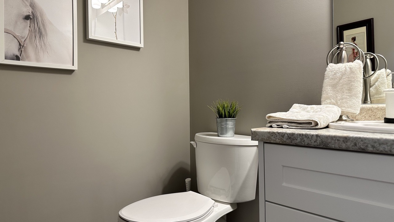 Photo of Bathroom in Niagara Falls
