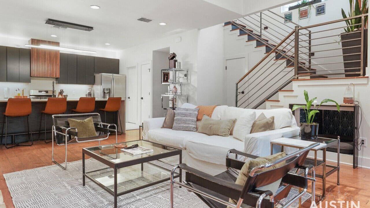 Photo of Bedroom in Holly