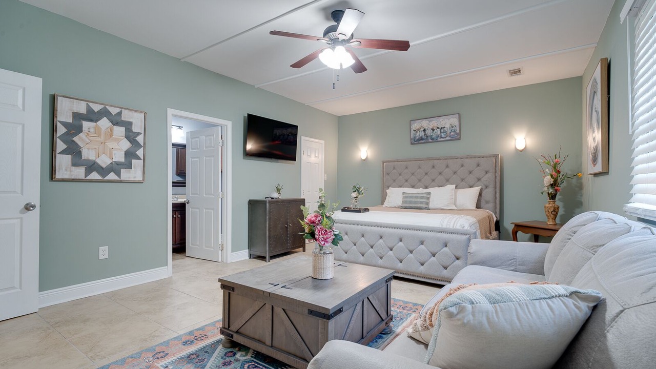 Photo of Bedroom in Park Forest - LA North