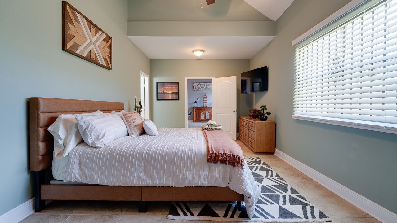 Photo of Bedroom in Park Forest - LA North