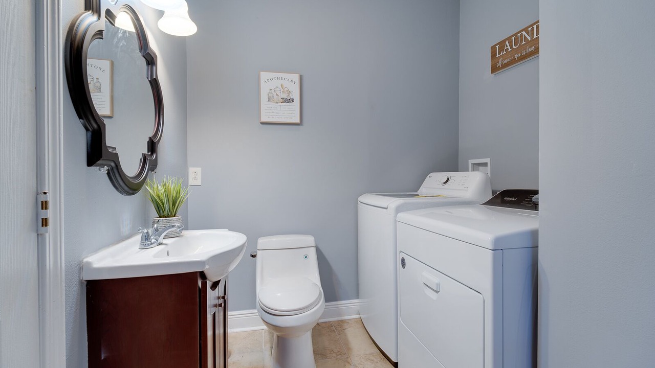 Photo of Bathroom in Park Forest - LA North