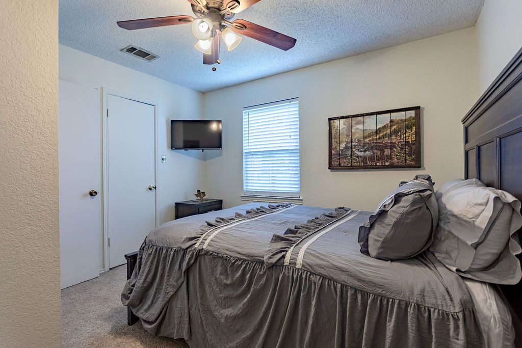 Photo of Bedroom in Woodway